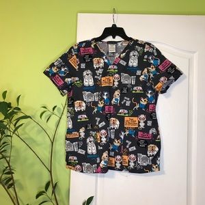 Cherokee dogs and cats gray scrub top